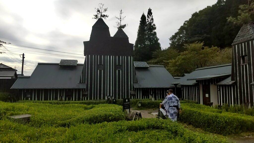 大分　竹田　ラムネ温泉　炭酸泉　子連れ　中庭