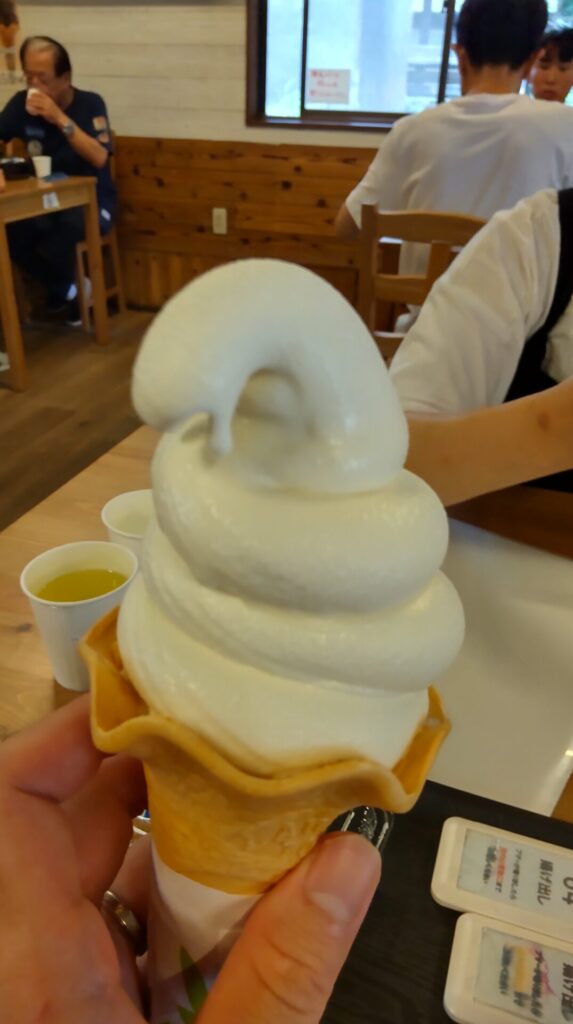 水の駅おづる　湧水茶屋　豆腐　ソフトクリーム