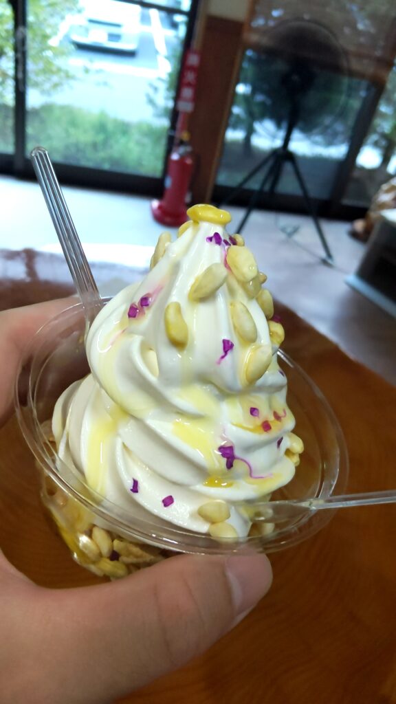 月のしずく　家族湯　子連れ　ソフトクリーム